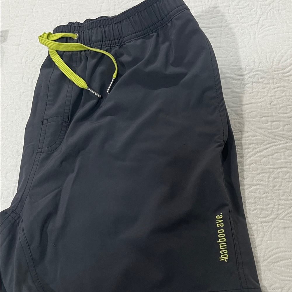 BAMBOO Men's Black Athletic Shorts